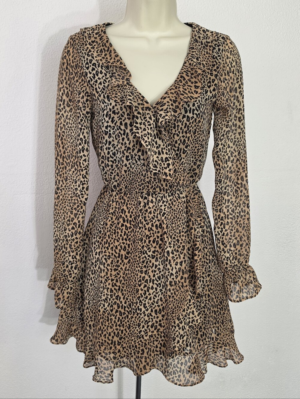 H&M Divided Leopard Print Ruffle Detail Wrap Mini Dress Brown Size O - Picture 12 of 17